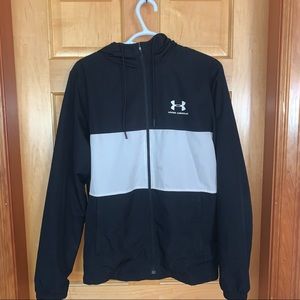 Under Armour Wind Breaker Jacket Size Small